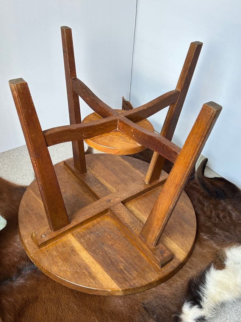 アンティーク　木製コーヒーテーブル　円形　古道具　ヴィンテージ　ラウンドテーブル