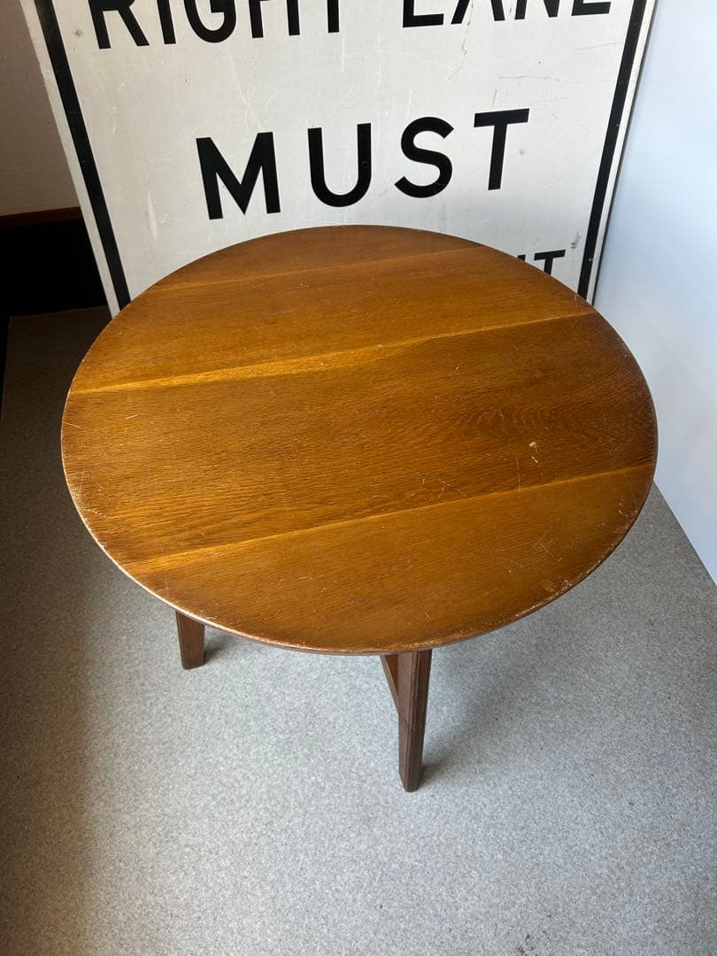 アンティーク　木製コーヒーテーブル　円形　古道具　ヴィンテージ　ラウンドテーブル