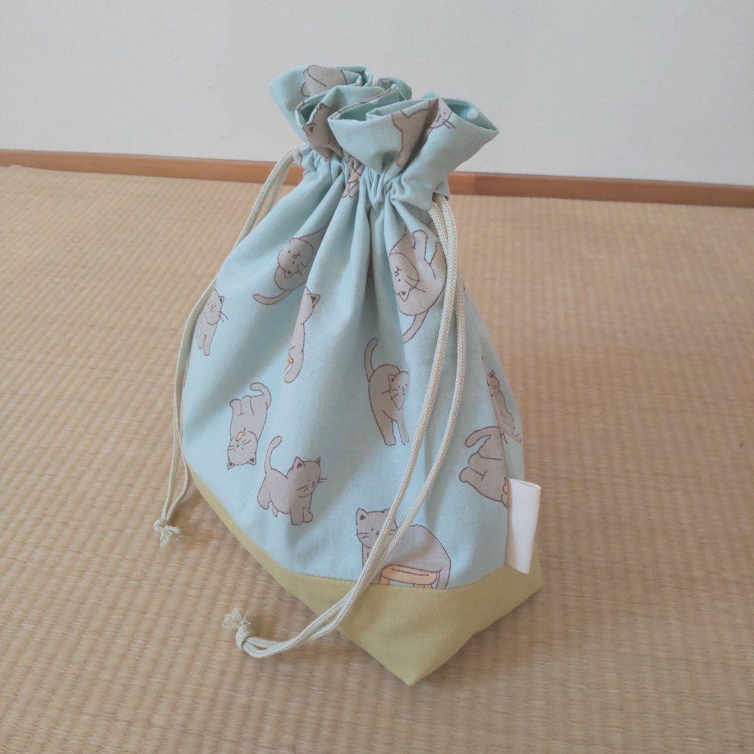 ケーキ様✨お取置中　お弁当袋／おふろキャット2