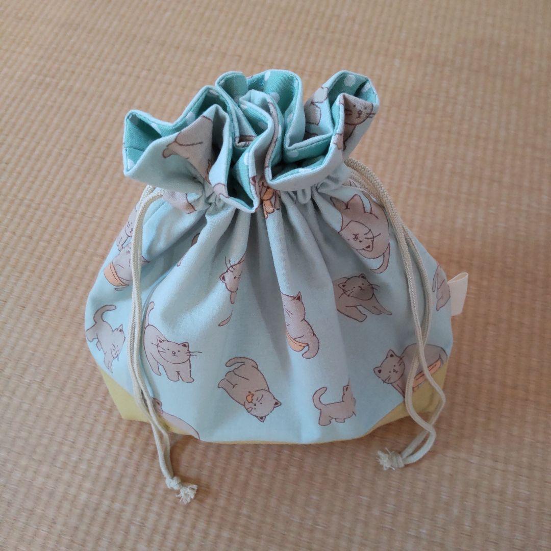 ケーキ様✨お取置中　お弁当袋／おふろキャット2