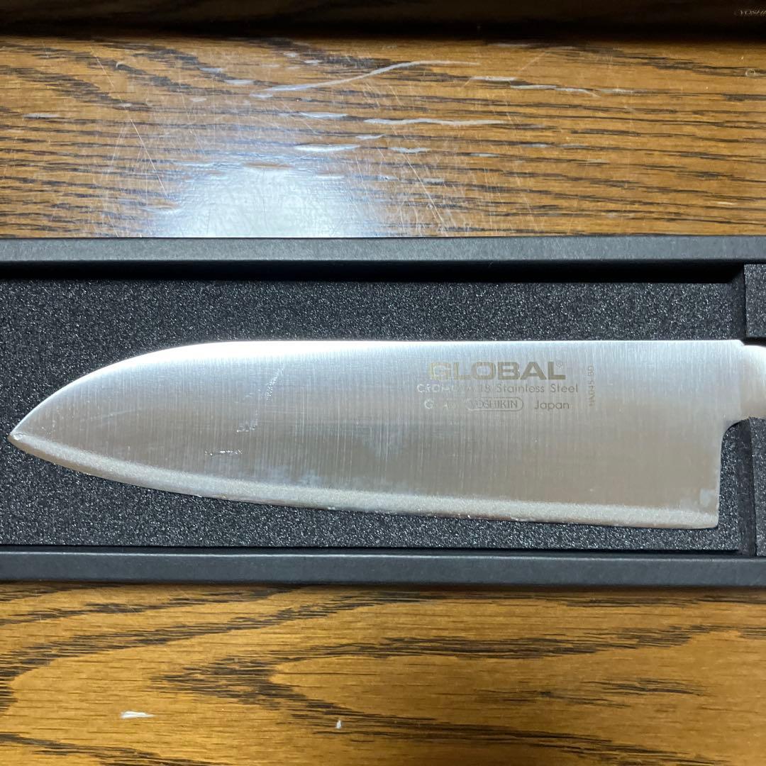 GLOBAL CROMOVA 三徳包丁