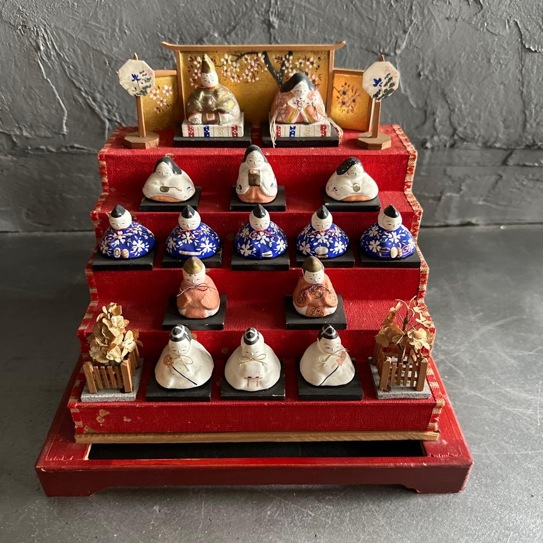瞬間的お値下げ‼️アンティークミニ雛人形　希少品！雛壇飾り土人形　可愛い