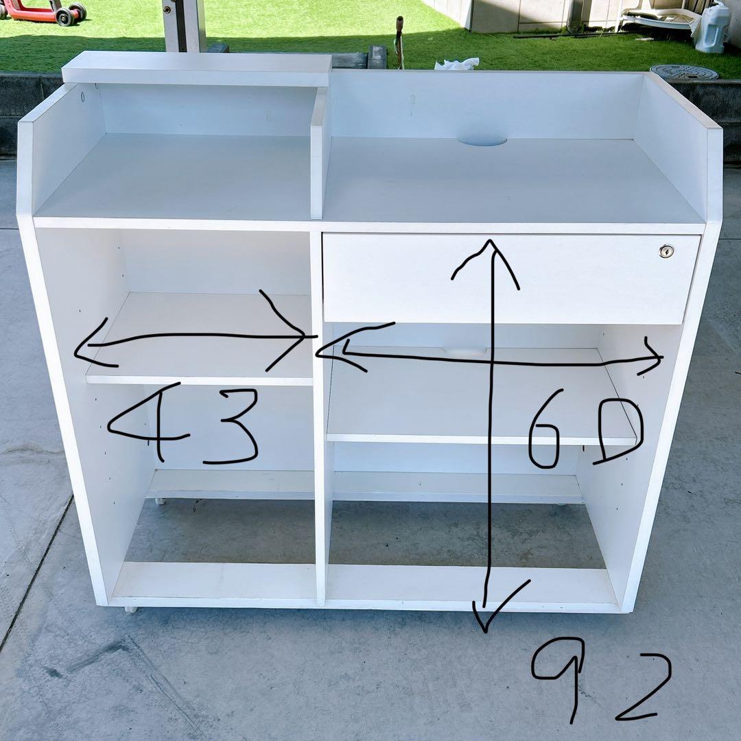 レジカウンター　キャッシャーカウンター　レジ台　店舗什器　白　キャスター付き