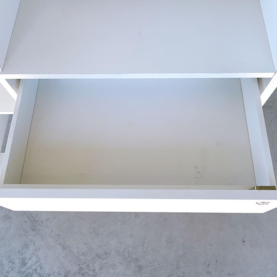 レジカウンター　キャッシャーカウンター　レジ台　店舗什器　白　キャスター付き