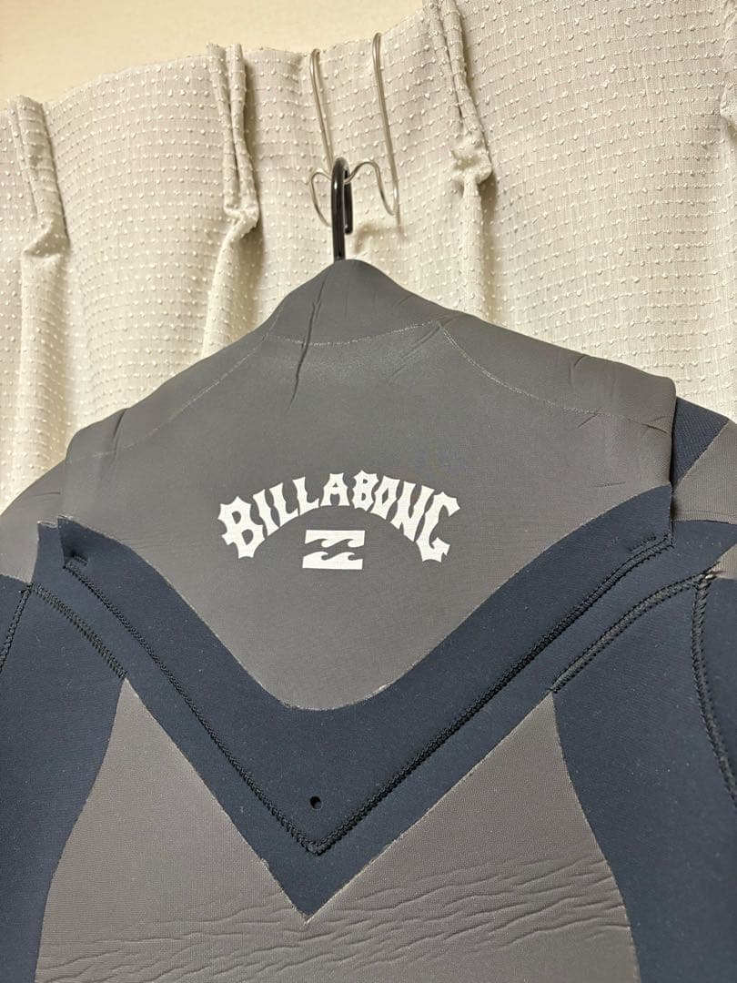 BILABONG(ビラボン)5×3mm セミドライト メンズMLサイズ