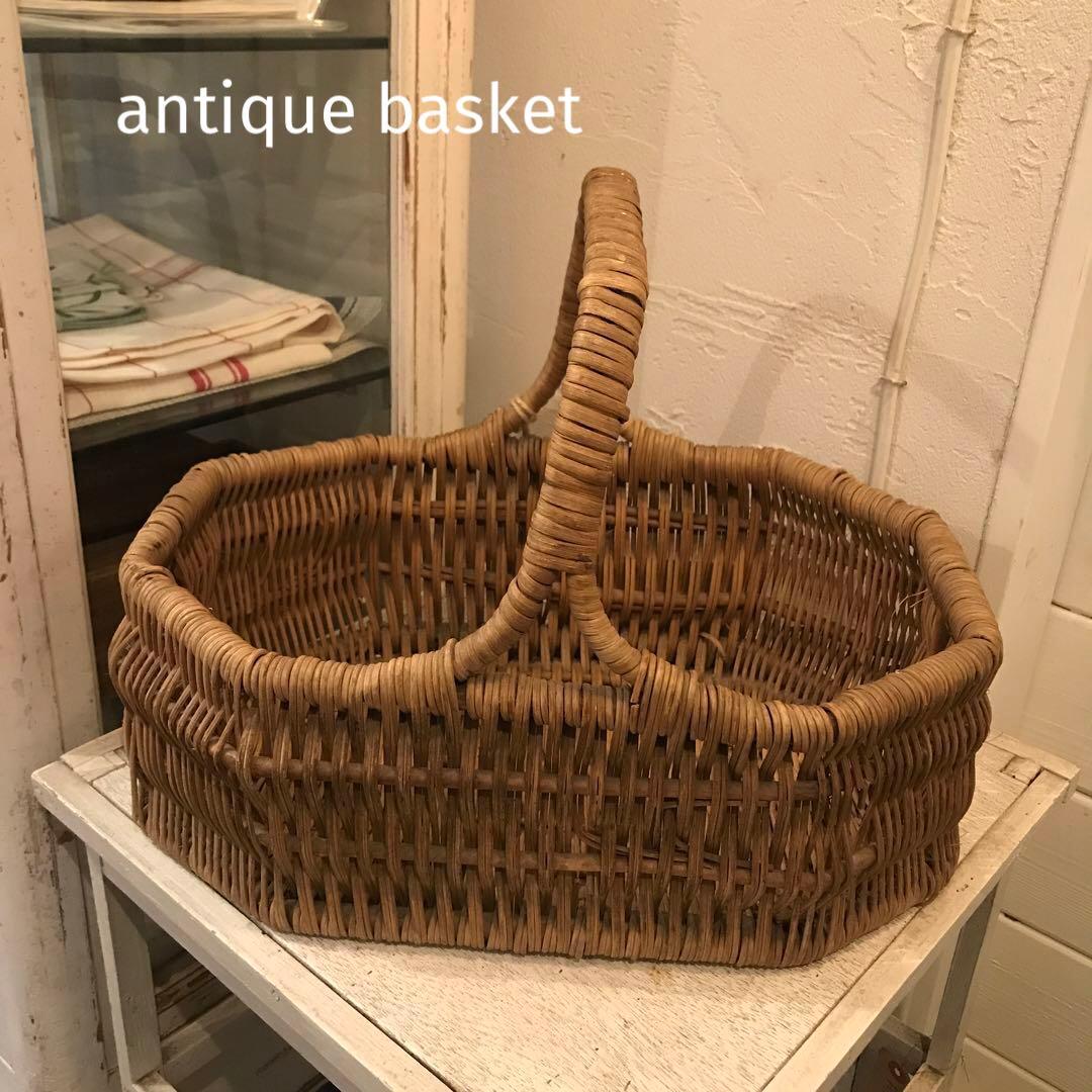 イギリスアンティークバスケット