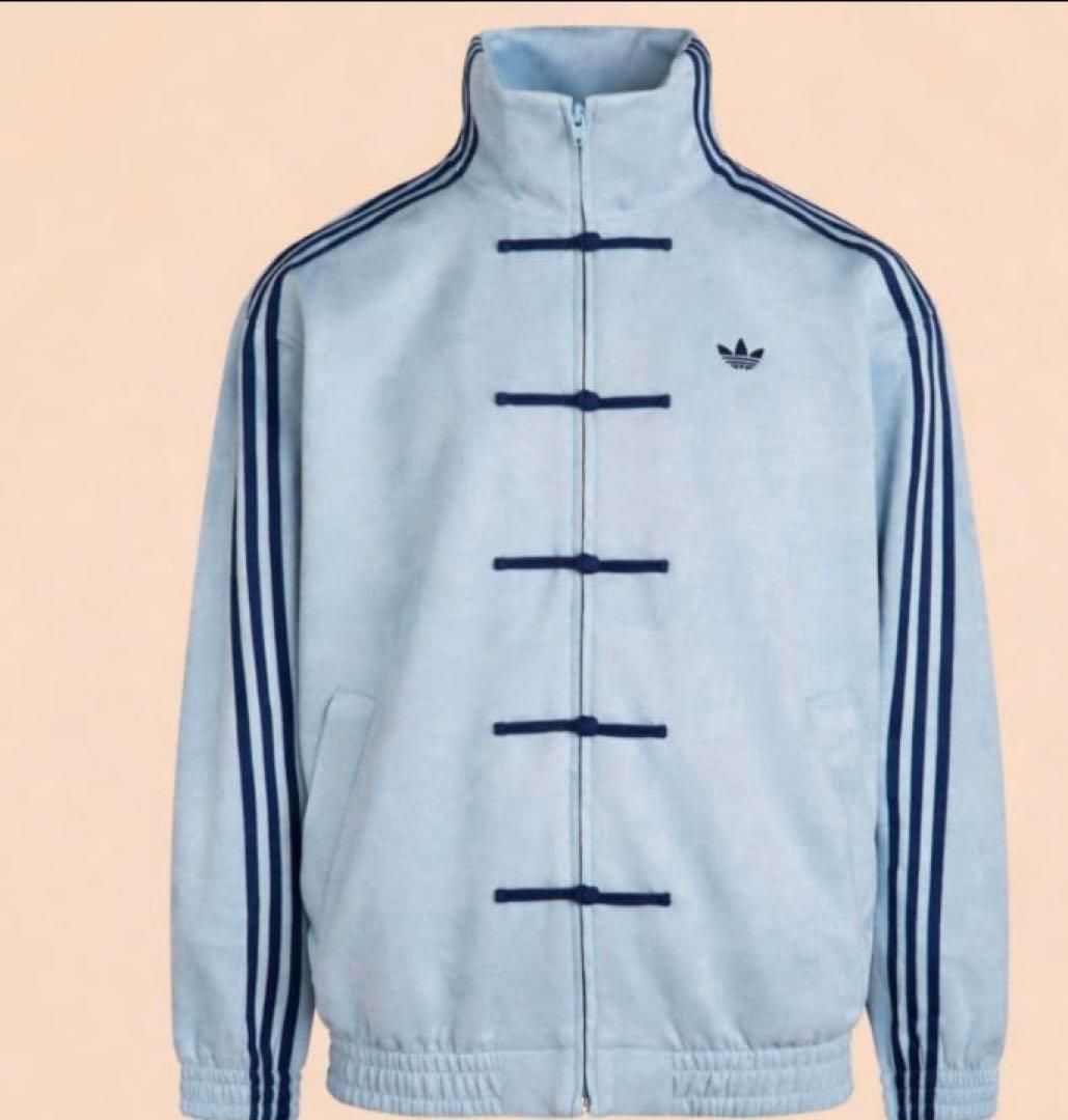 【adidas】SNSで話題☆中国限定　トラックジャケット