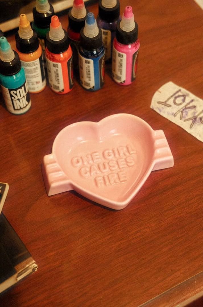 タトゥースタジオヤマダ　マルヒロ tatoostudioyamada 灰皿