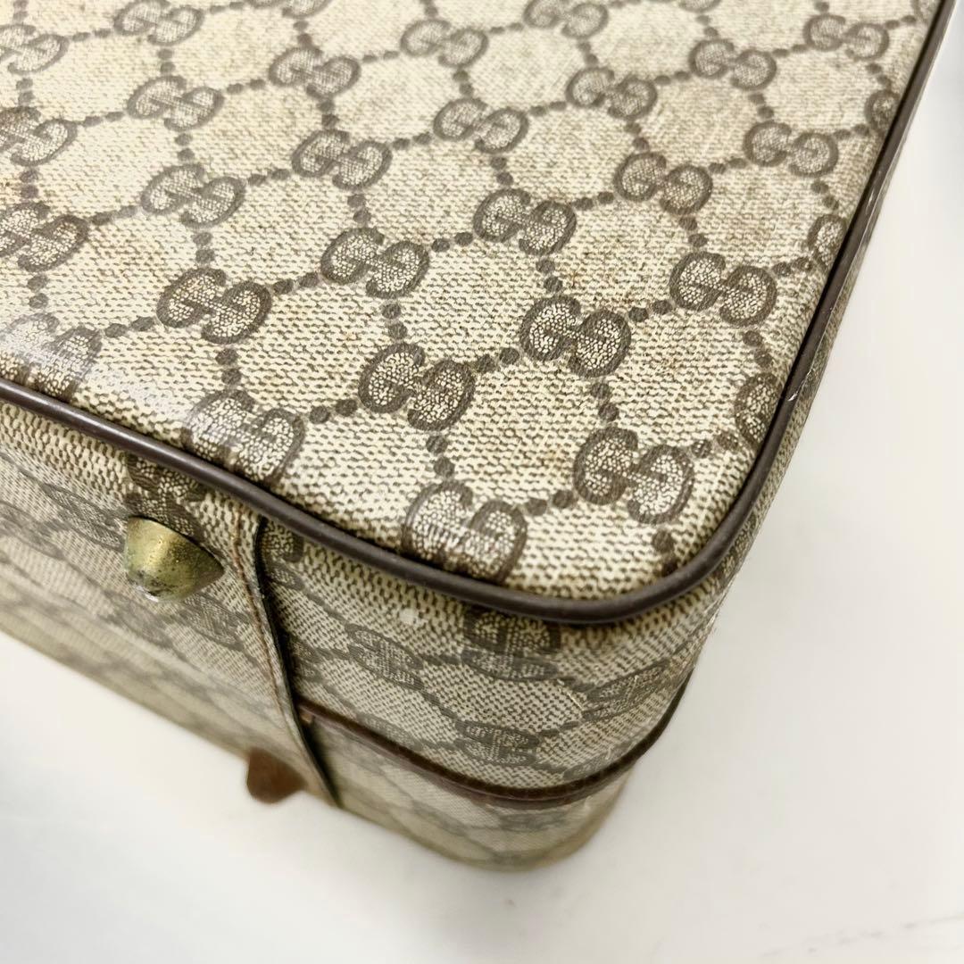 グッチ　オリベッティ　タイプライター