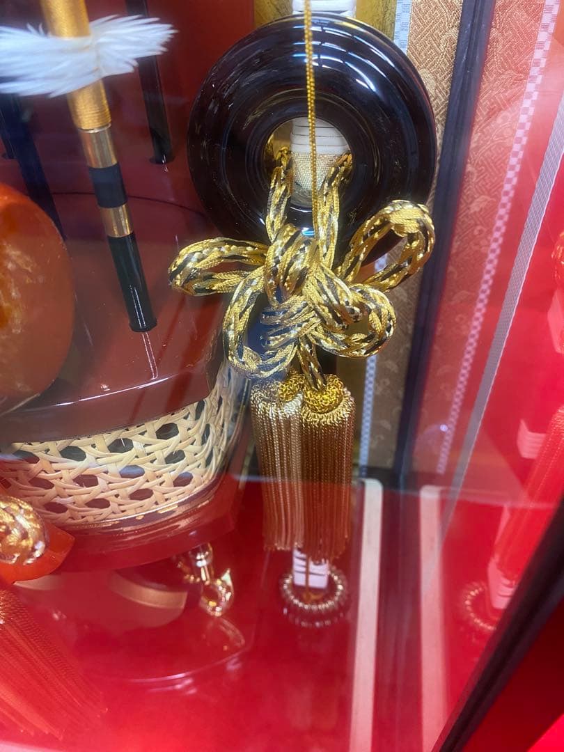 東京久月　家紋付破魔弓飾り１８号・間口約３２×奥行約３３×高さ約６５㎝