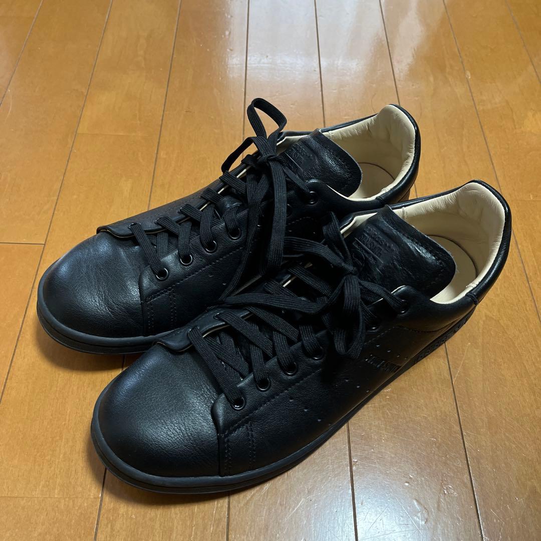 スタンスミス　lux ブラック