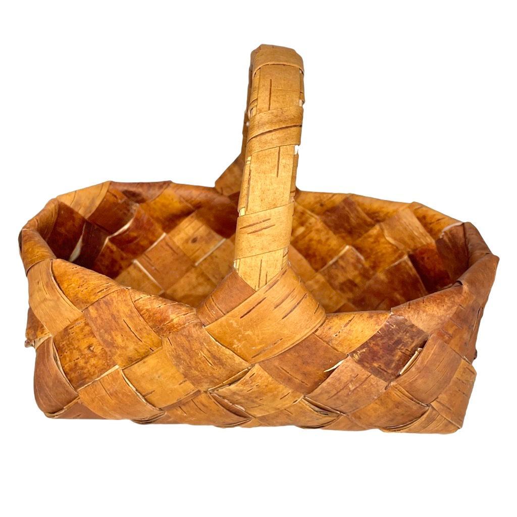 【保管品】白樺のバスケット（かご）／横21.5cm×奥行16cm／フィンランド製