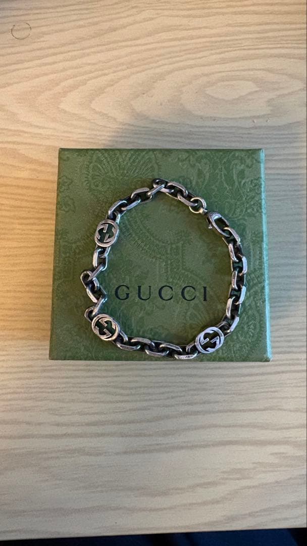 GUCCI インターロッキング　ブレスレット 19号