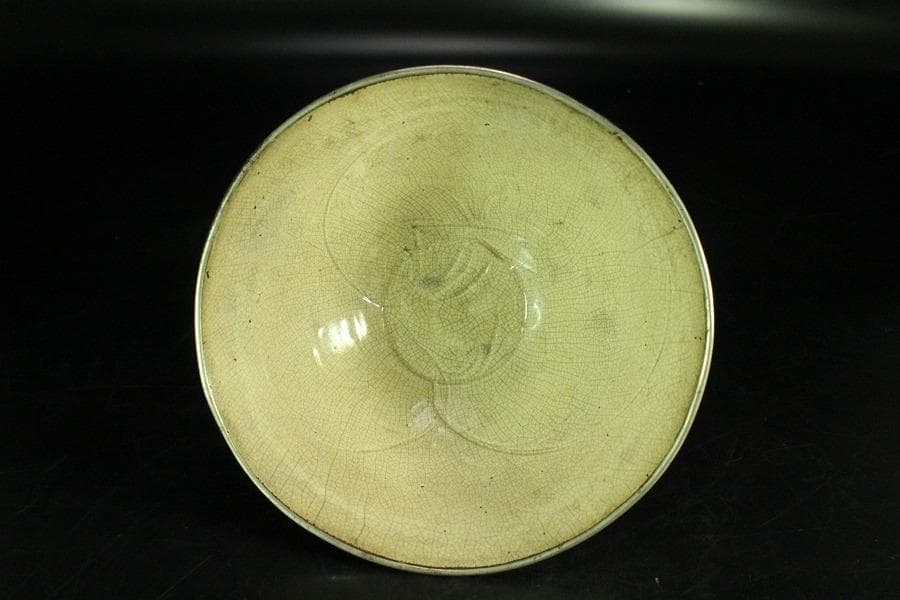 中国美術 銀覆輪 刻草花紋 白磁碗 文化財指定書付(K-A830)