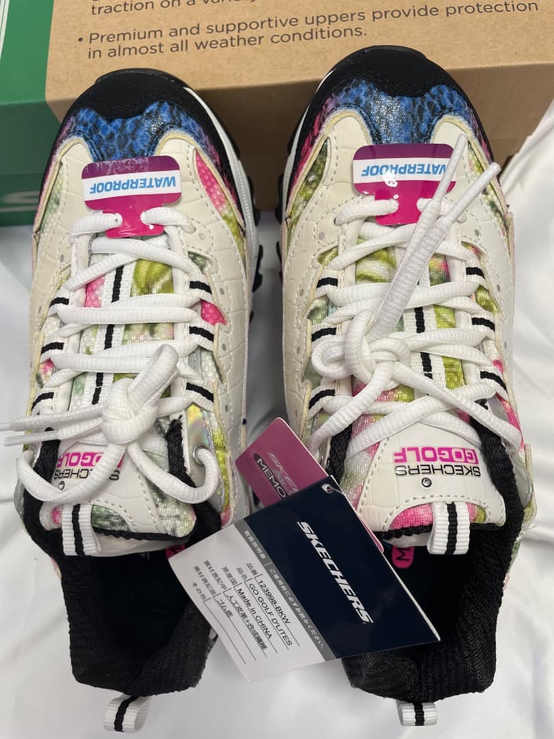 スケッチャーズ　ゴルフシューズ　レディース