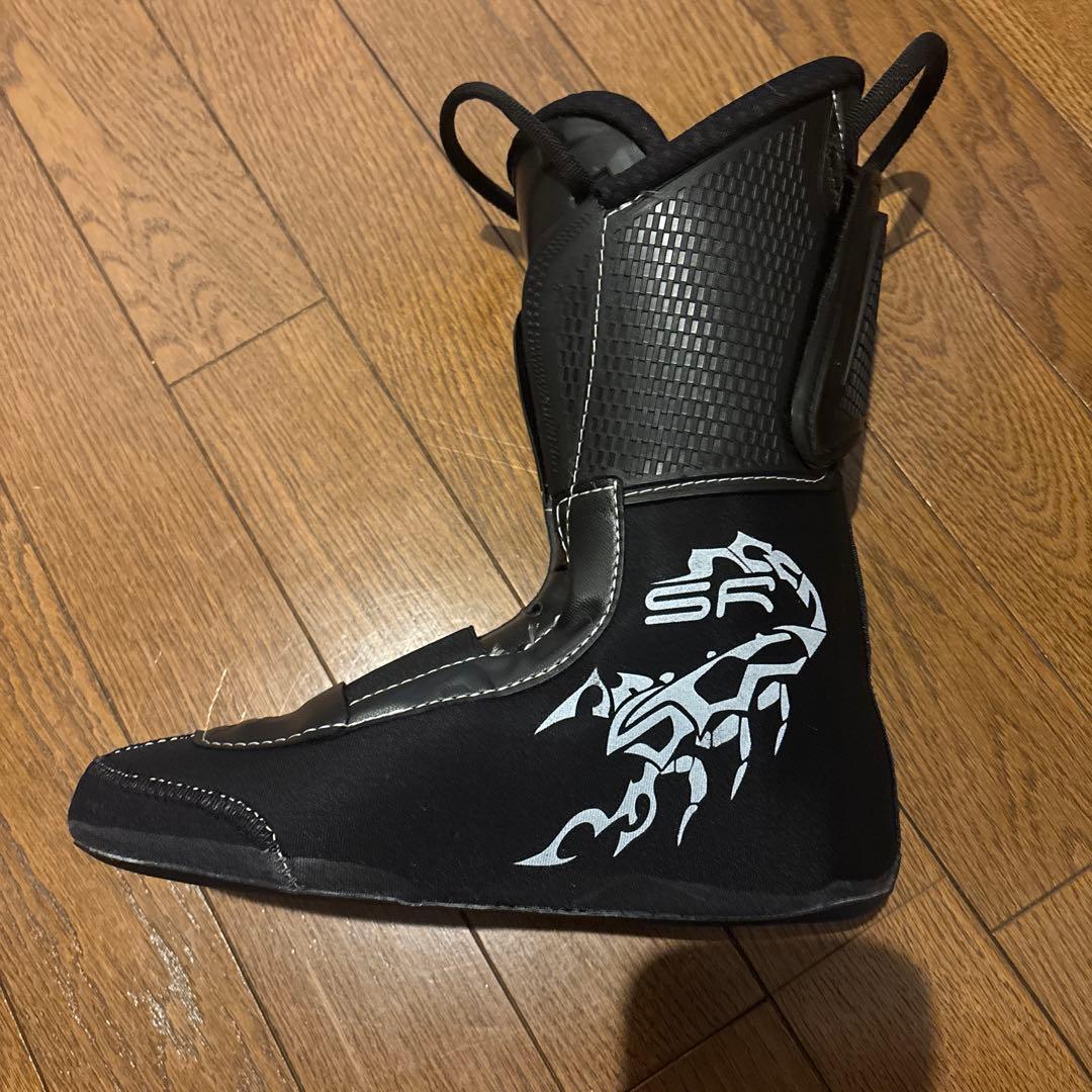 DALBELLO ダルベロ スキーブーツ 24.5 110