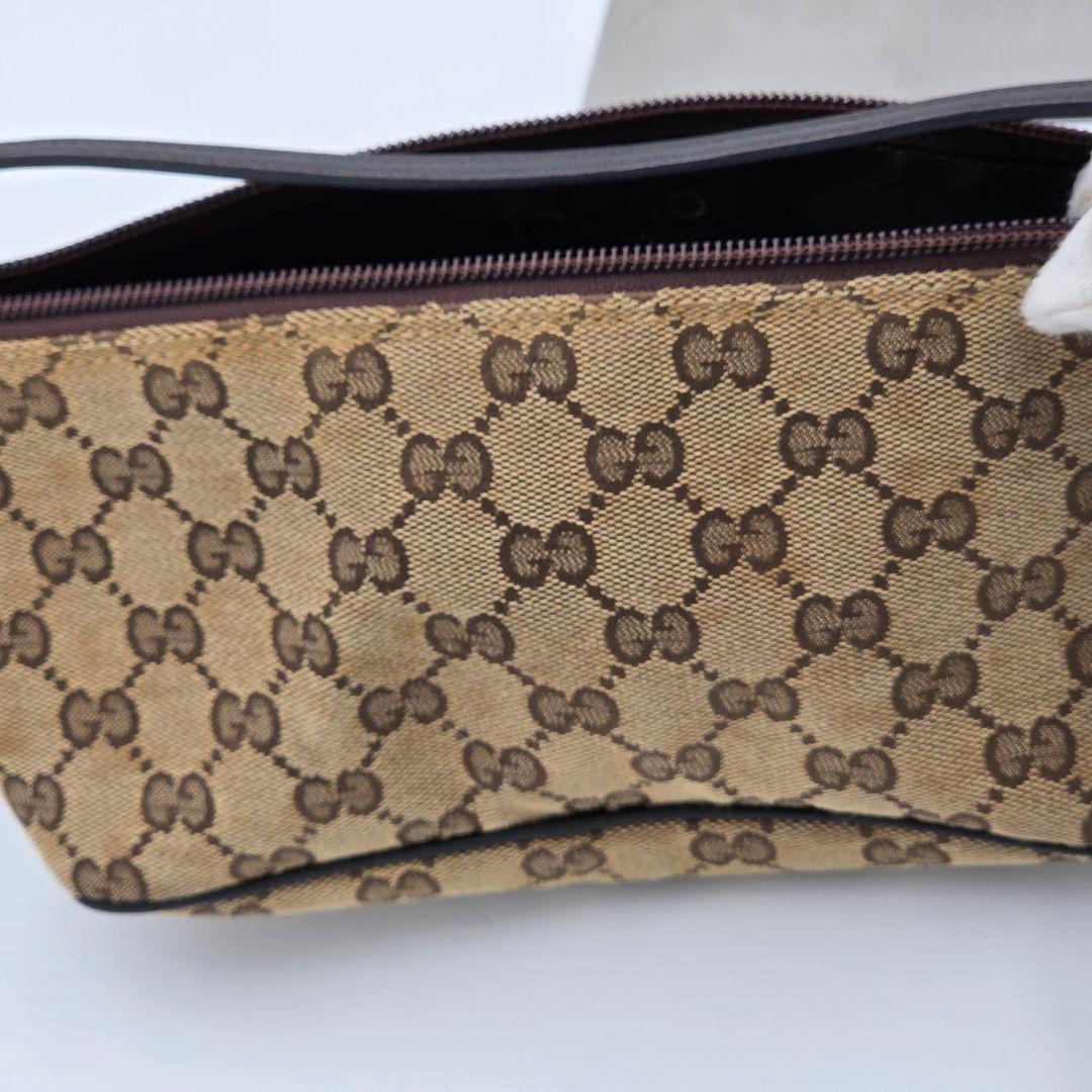 【良品】グッチ アクセサリーポーチ ミニバッグ GG キャンバス ブラウン