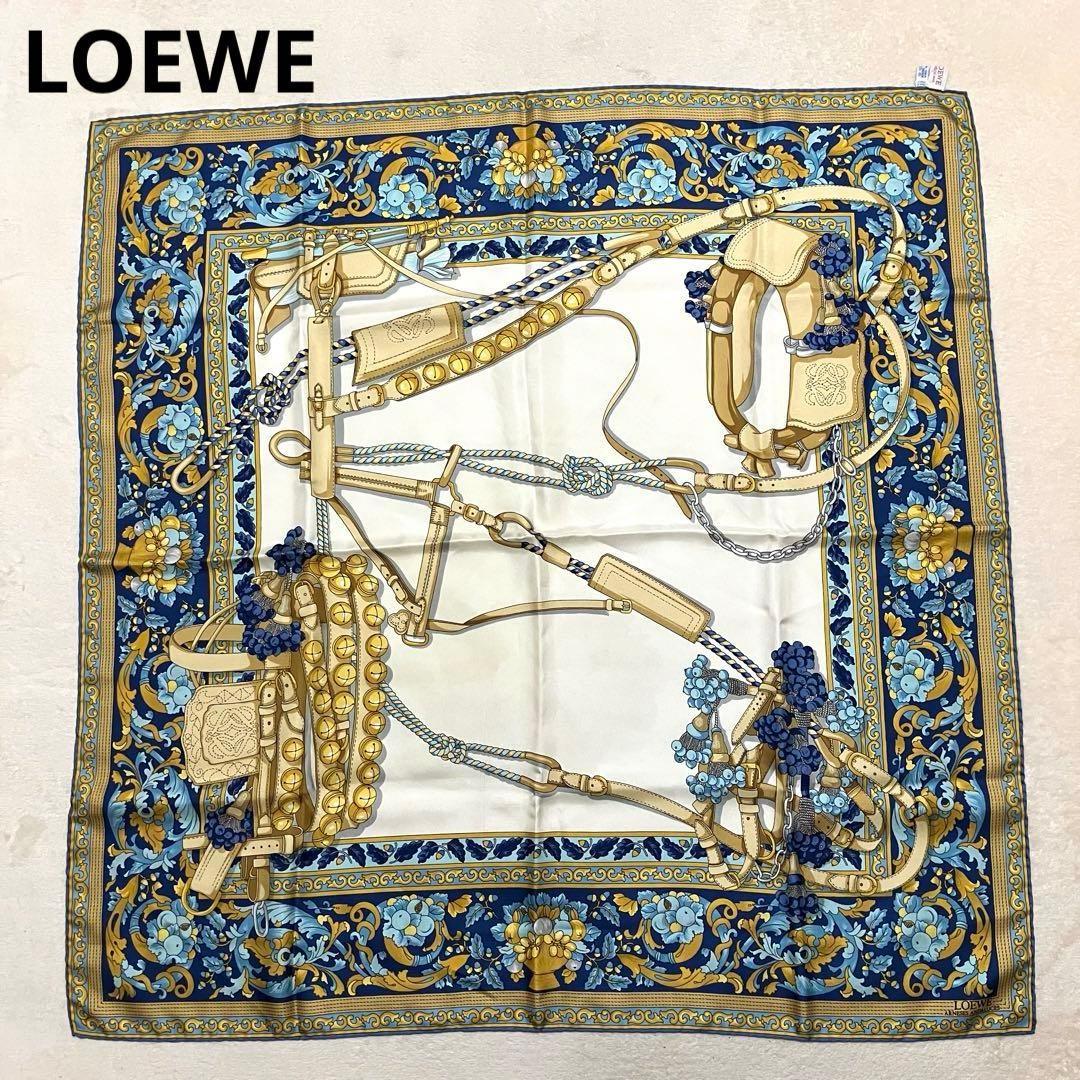 ロエベ アルネスアンダルーチェ 大判スカーフ シルク ネイビー系 アナグラム