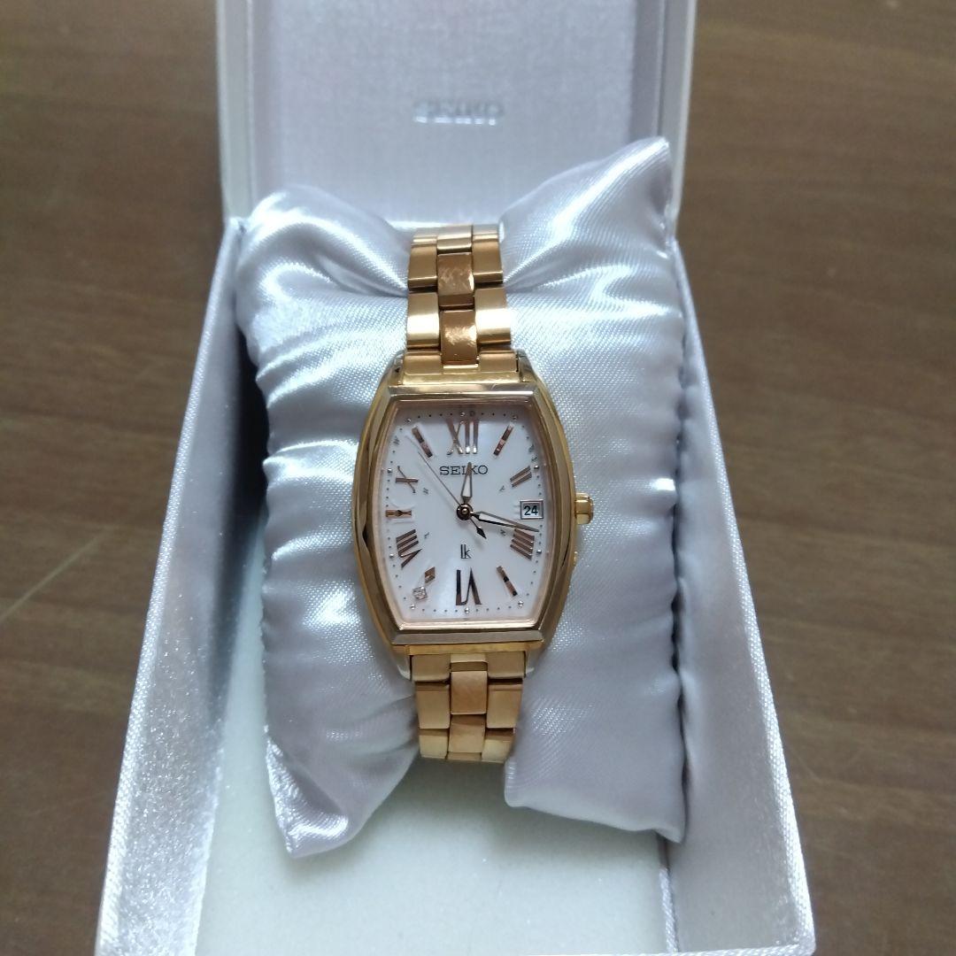 [セイコールキア] 腕時計ソーラー電波　ダイヤ入り文字盤ゴールド　トノー型