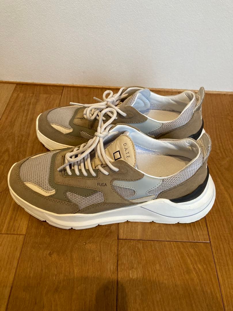 DATE デイト FUGA スニーカー　24.5