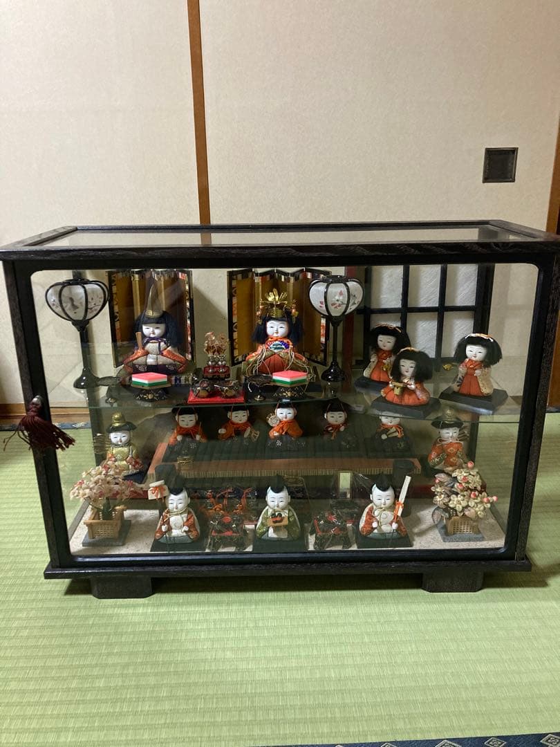 雛人形 15人揃いケース入り