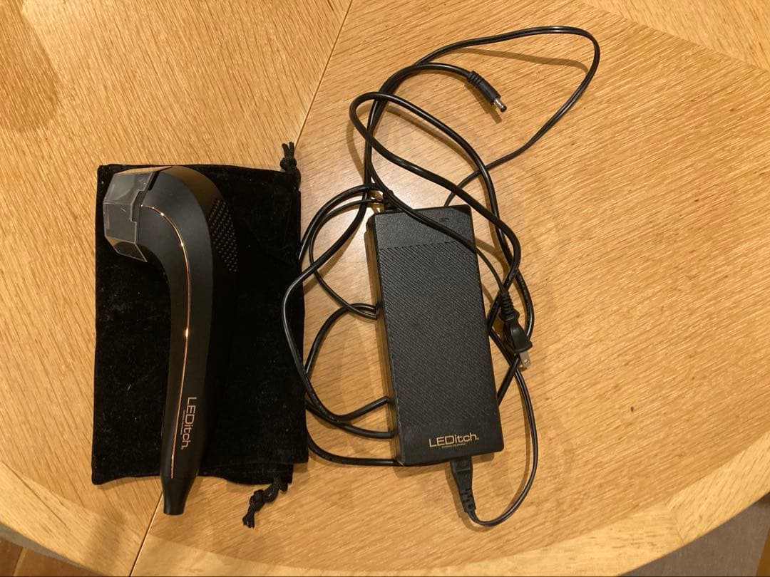 LEDitch 脱毛器 充電器付き