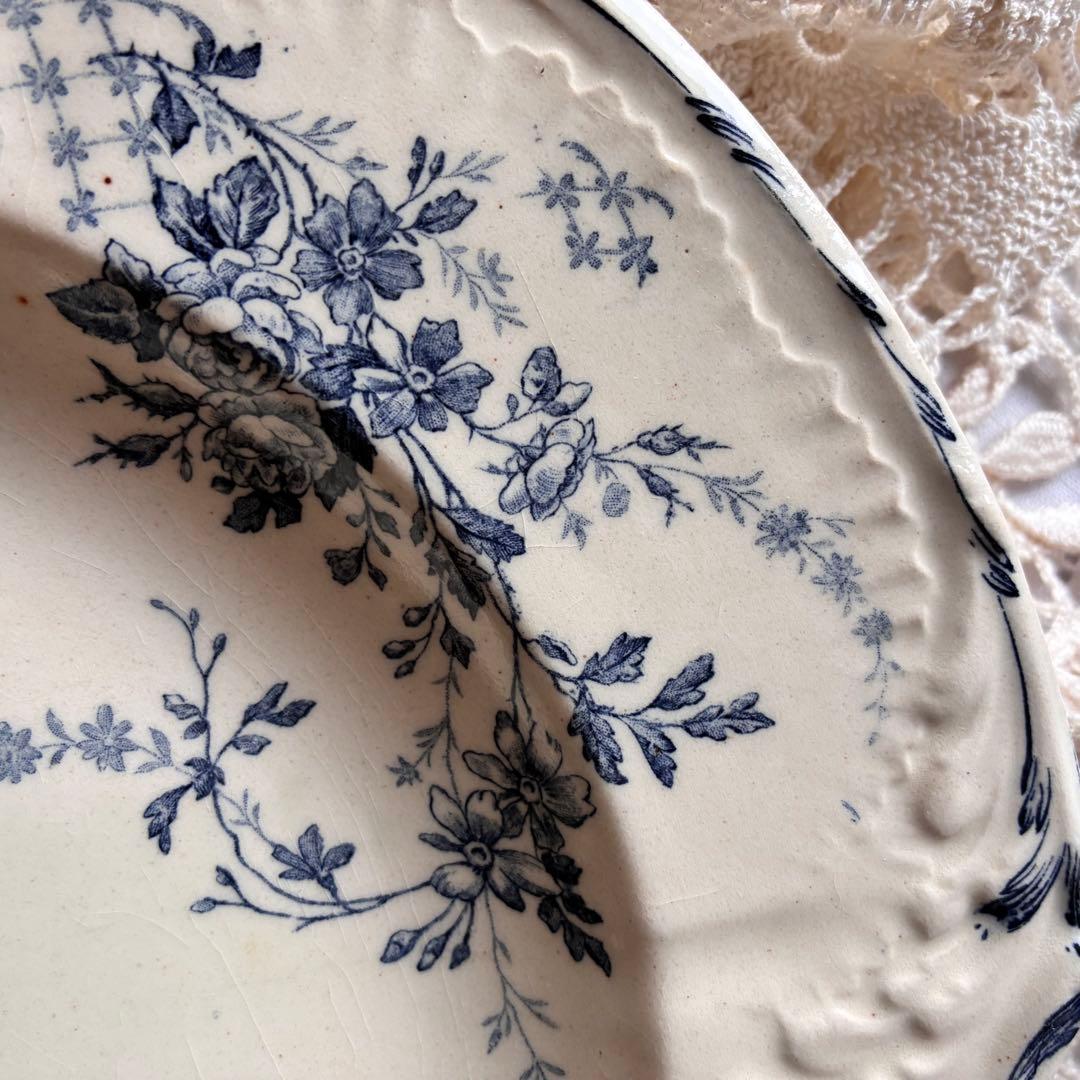 大きめ　Gien ブルー　四角いプレート　レリーフ　フランス　アンティーク