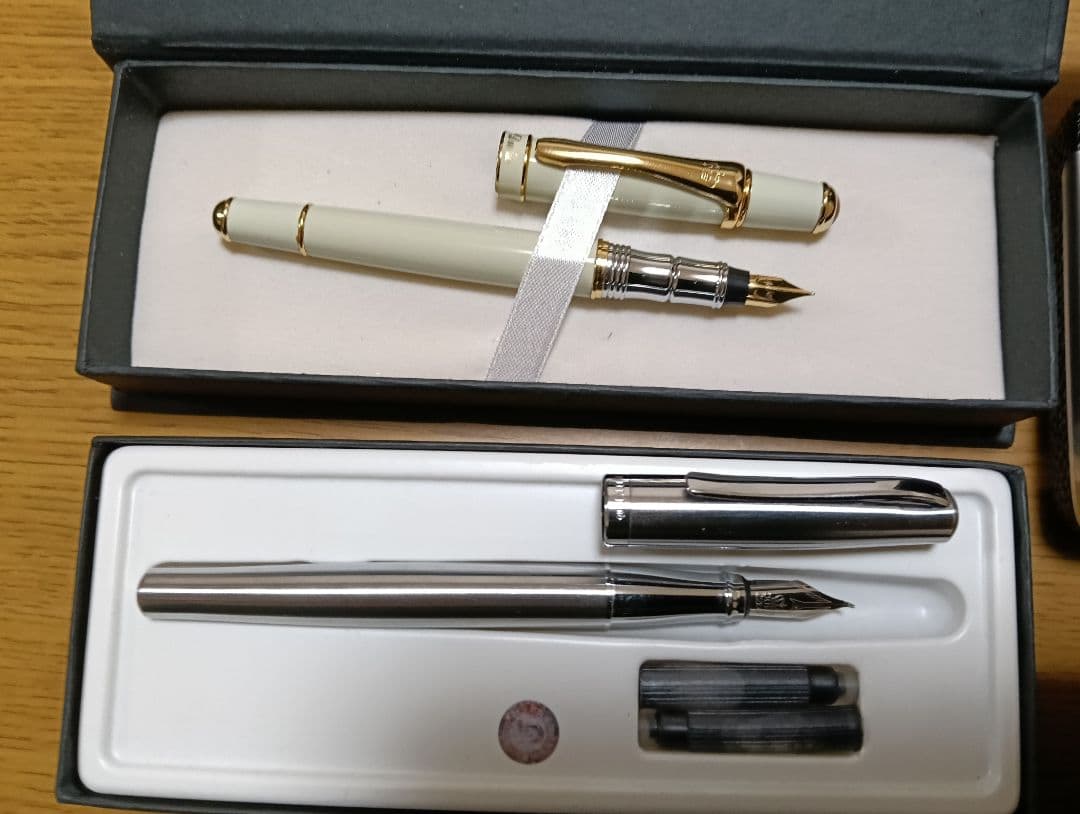☆【掘り出し物】☆DUKE 万年筆、CROSSボールペン、他　計 7セット