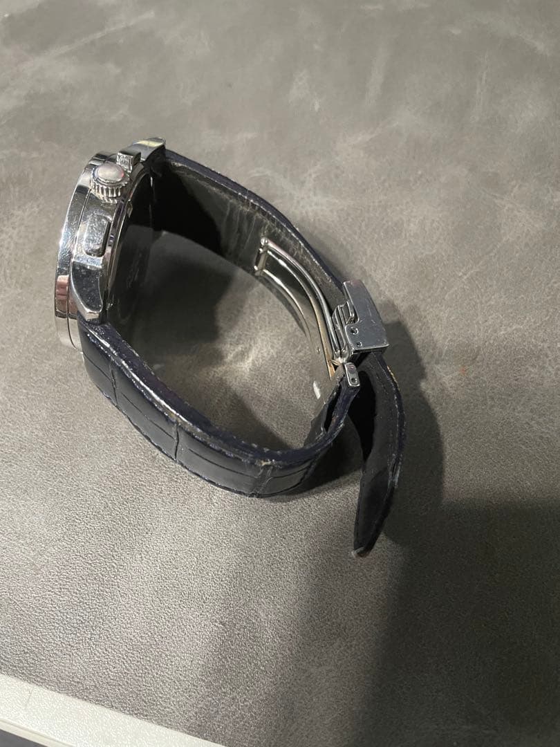 Vivienn Westwood 時計　kiss me twice