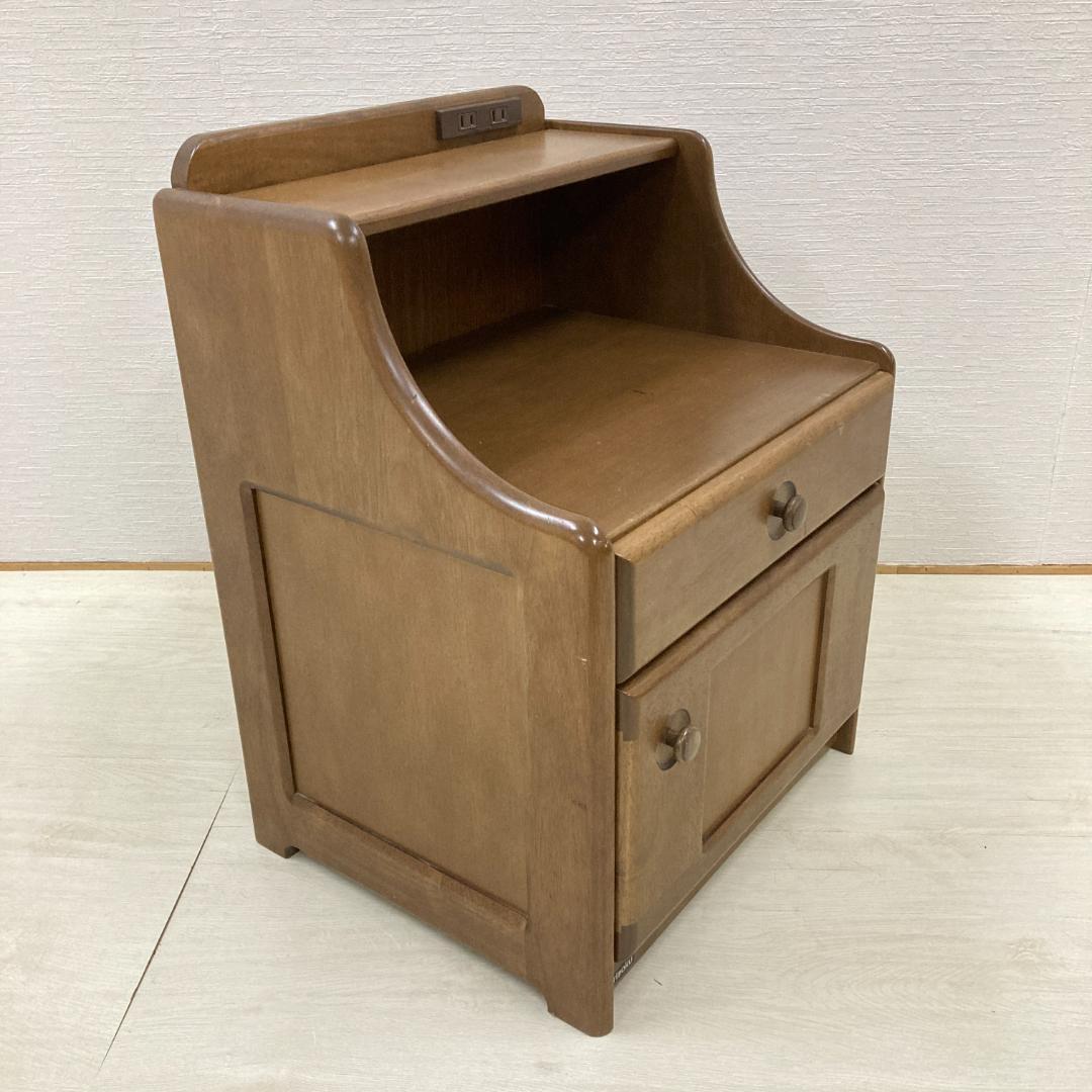 【カリモク】サイドテーブル　ナイトテーブル　収納