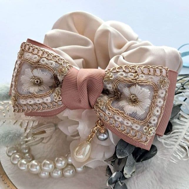 いつな⭐︎様お取引中⭐3141⭐❣️大人可愛い華やかアクセ❣️オリジナル✴