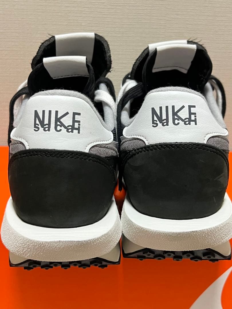 【美品】サカイ × ナイキ LD ワッフル \"ブラック\"