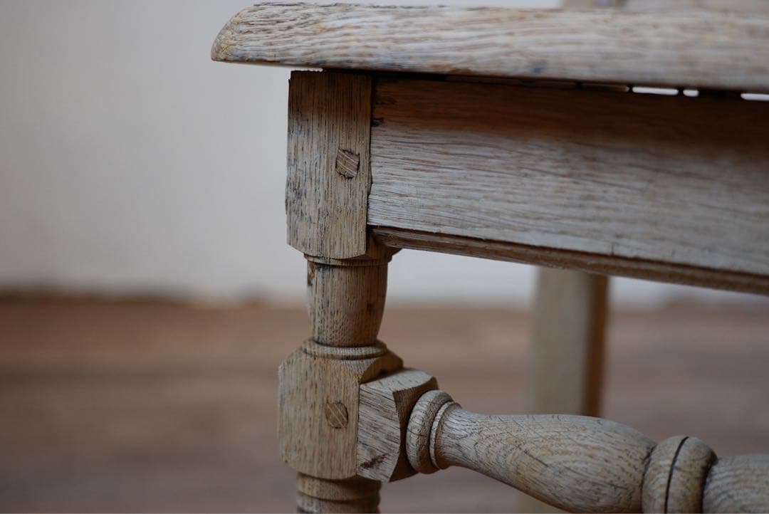 フランスアンティーク　ロレーヌチェア 古い木製の椅子 イス ダイニングチェア