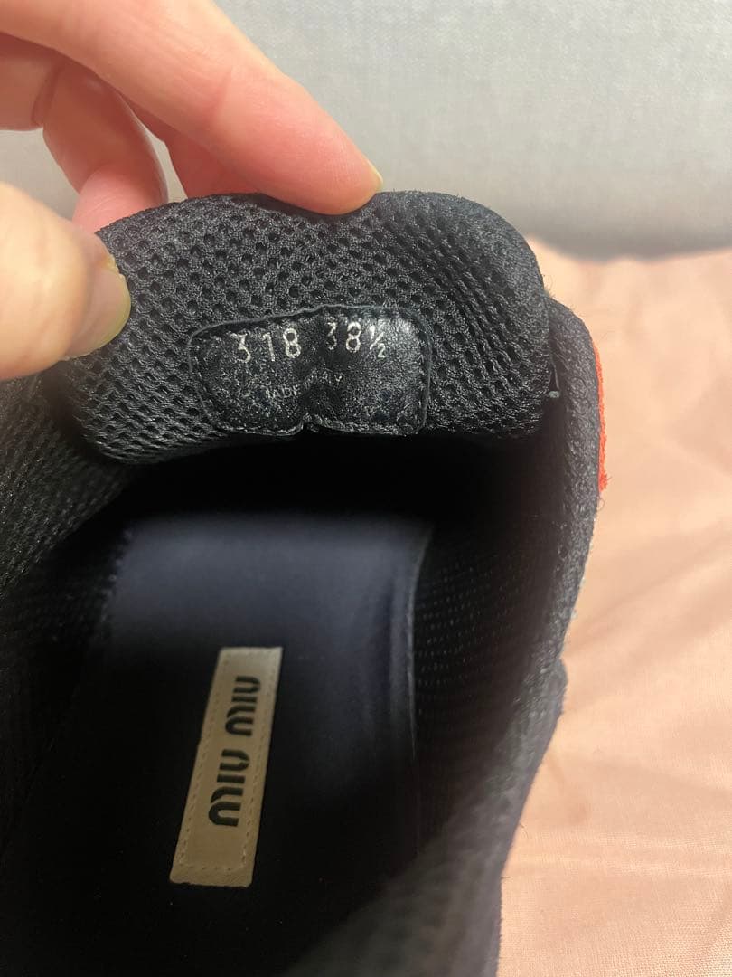 miu miu メッシュスニーカー ホワイト/ブラック/レッド　38ハーフ