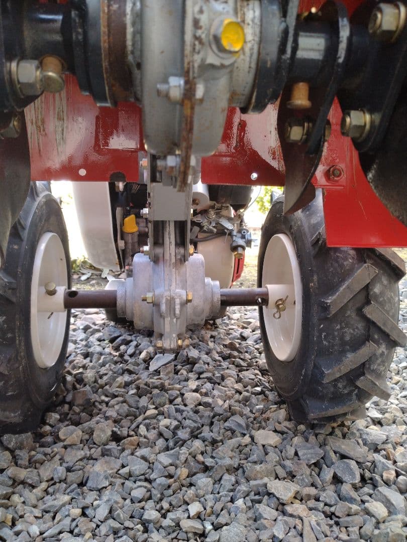 イセキマイペット63 耕運機 ガソリンエンジン 引取り限定でお願いします。