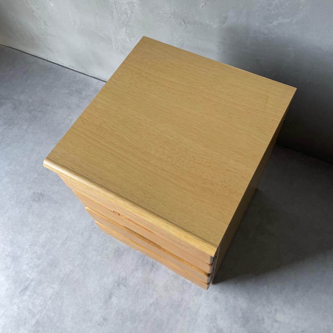 木製 4段チェスト 小さめ箪笥 サイドボード　ナイトテーブル 小抽斗　ナチュラル