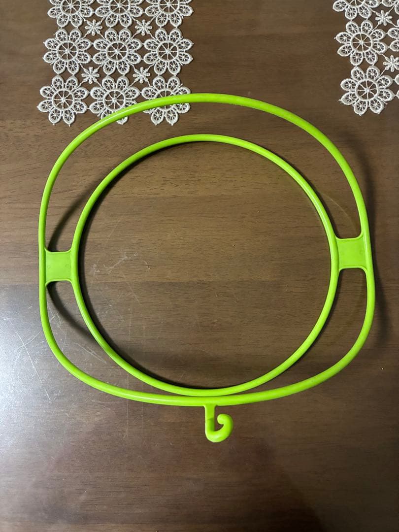 Tupperware 大容量食品保存容器 2個セット　1個ハンドル付き