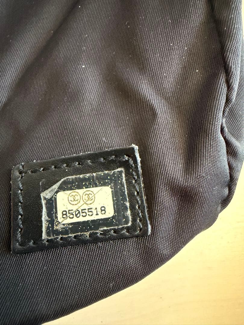 シャネルニュートラベルラインプラック トートバッグナイロンレザー