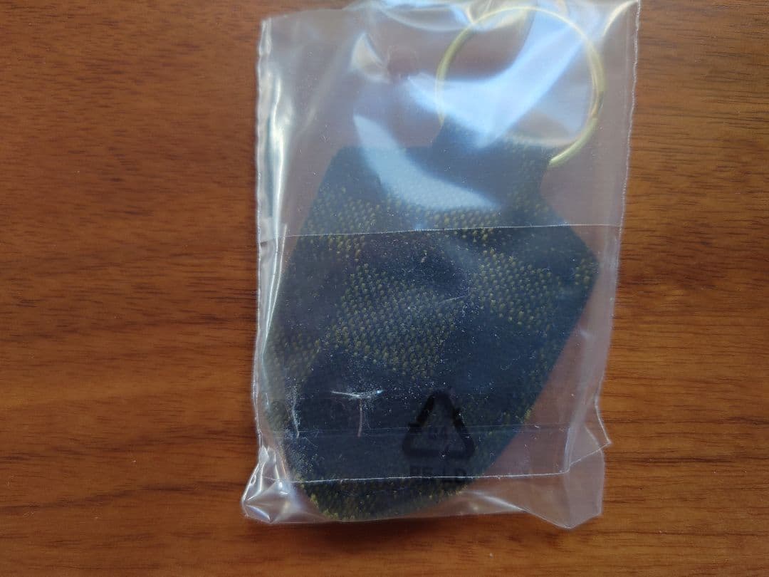 ポルシェ Porsche キーリング 限定 キーホルダー クレスト