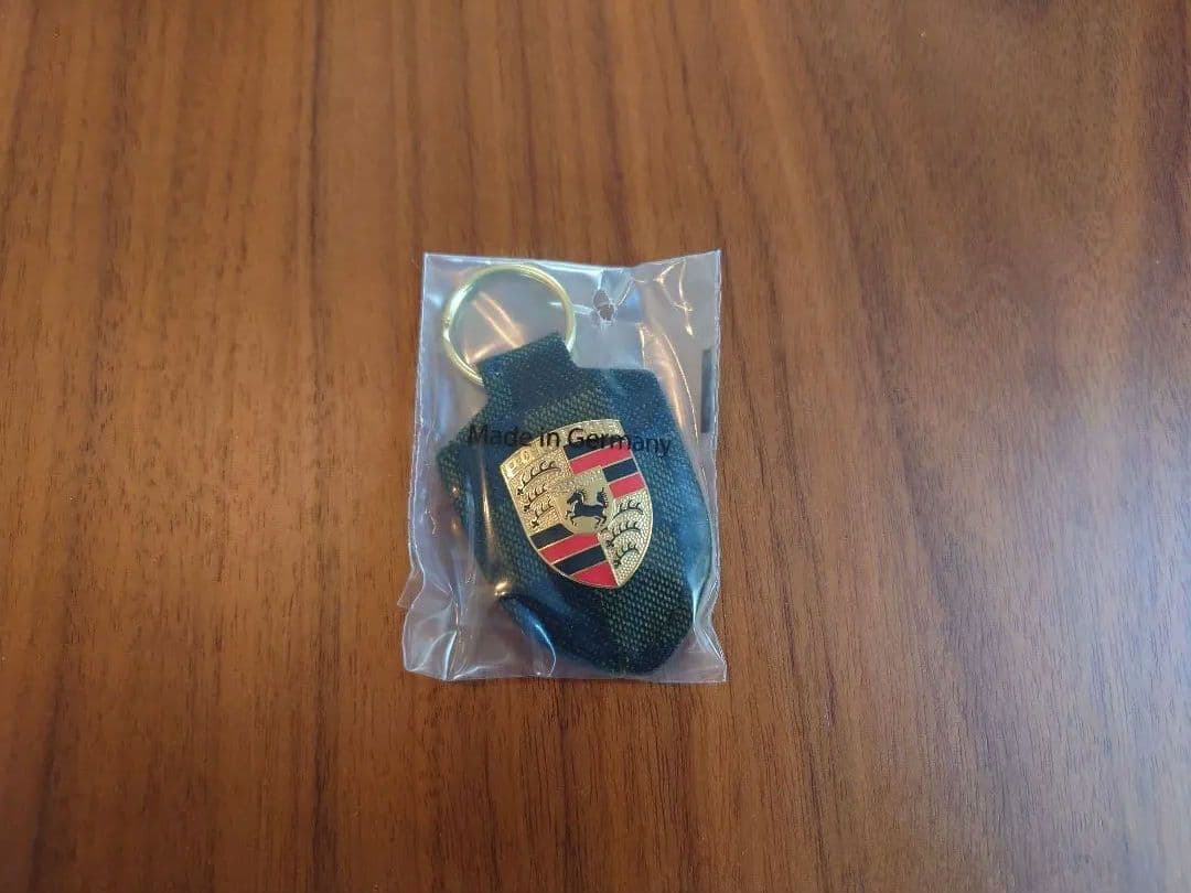 ポルシェ Porsche キーリング 限定 キーホルダー クレスト
