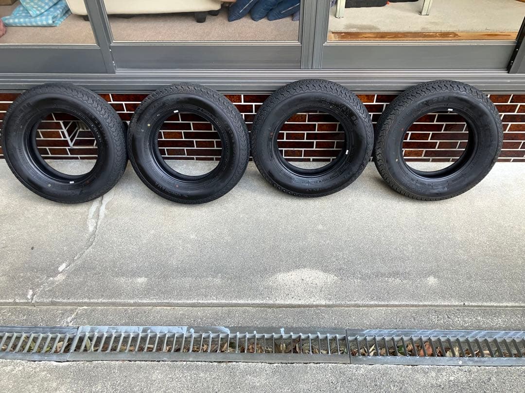 ヨコハマスーパーバン355 145/80R12 80/78N バリ山4本セット