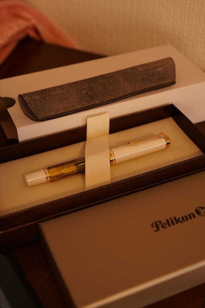 ペリカン　スーベレーン　m400 ホワイトトータス　F