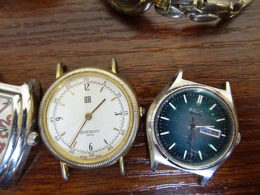 ア*ラ様 奈021 時計 13点 まとめ売り セイコー ジバンシイ ラドー