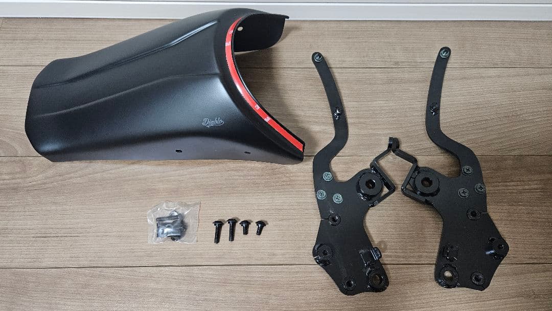 【新品・未使用】レブル250　リアフェンダー