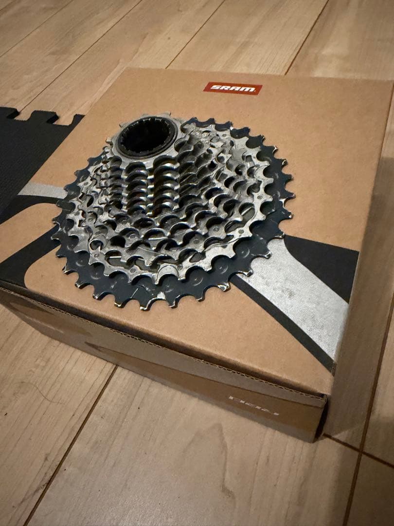 SRAM Force XG-1270 カセット10-33T 12s XDR用