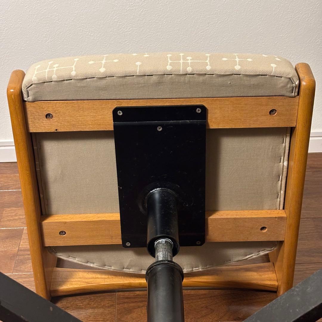 オールドマルニ／イームズ生地（マハラム社）　張替済　チェア　ヴィンテージ　孔雀印