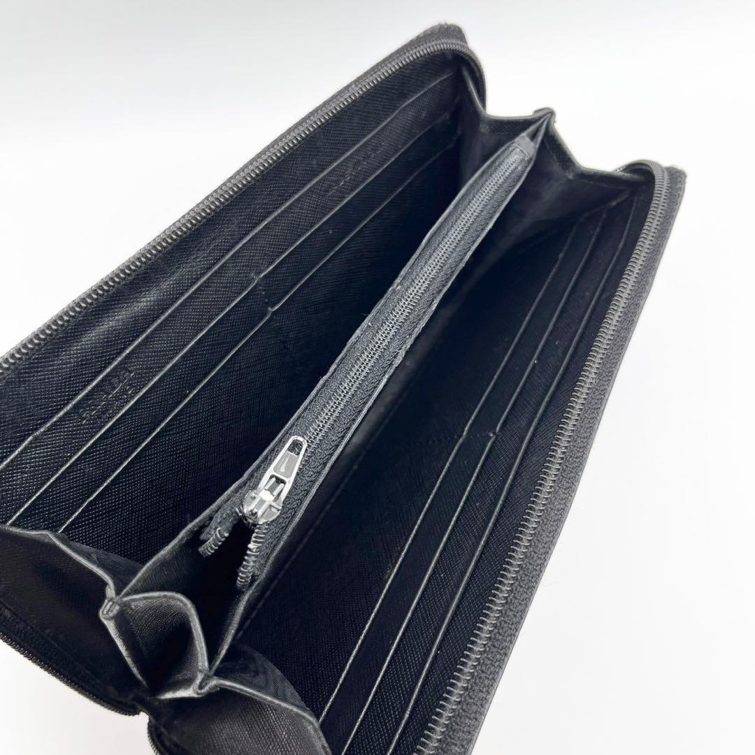 PRADA サフィアーノ ラウンドファスナー 長財布 三角ロゴ プラダ