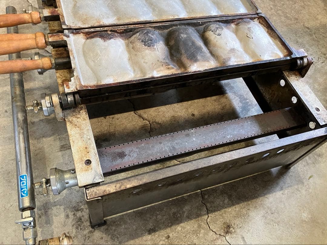 LPガス たい焼き器 5匹×2連 鯛焼き器/厨房機器/業務用