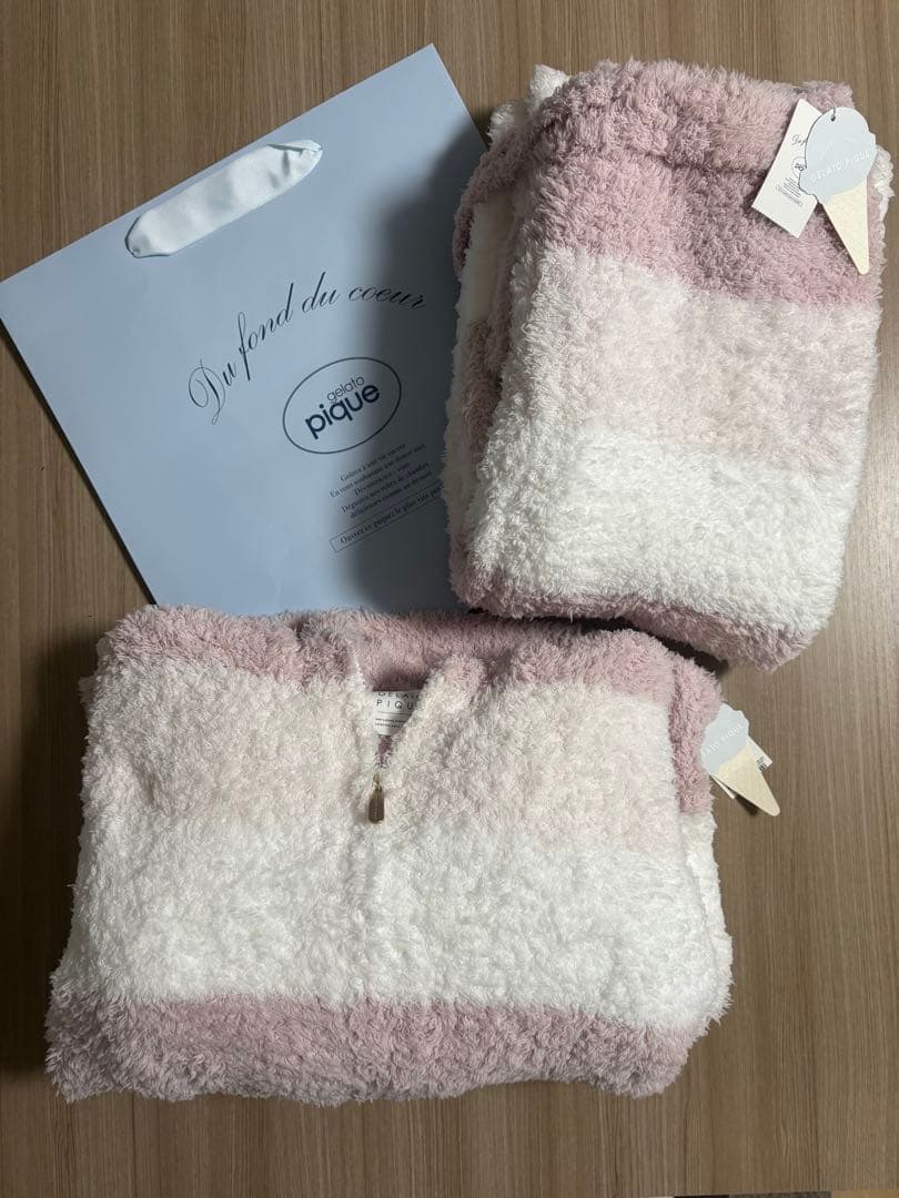 gelato pique ジェラートピケ　ルームウェア　上下セット（紙袋付き）