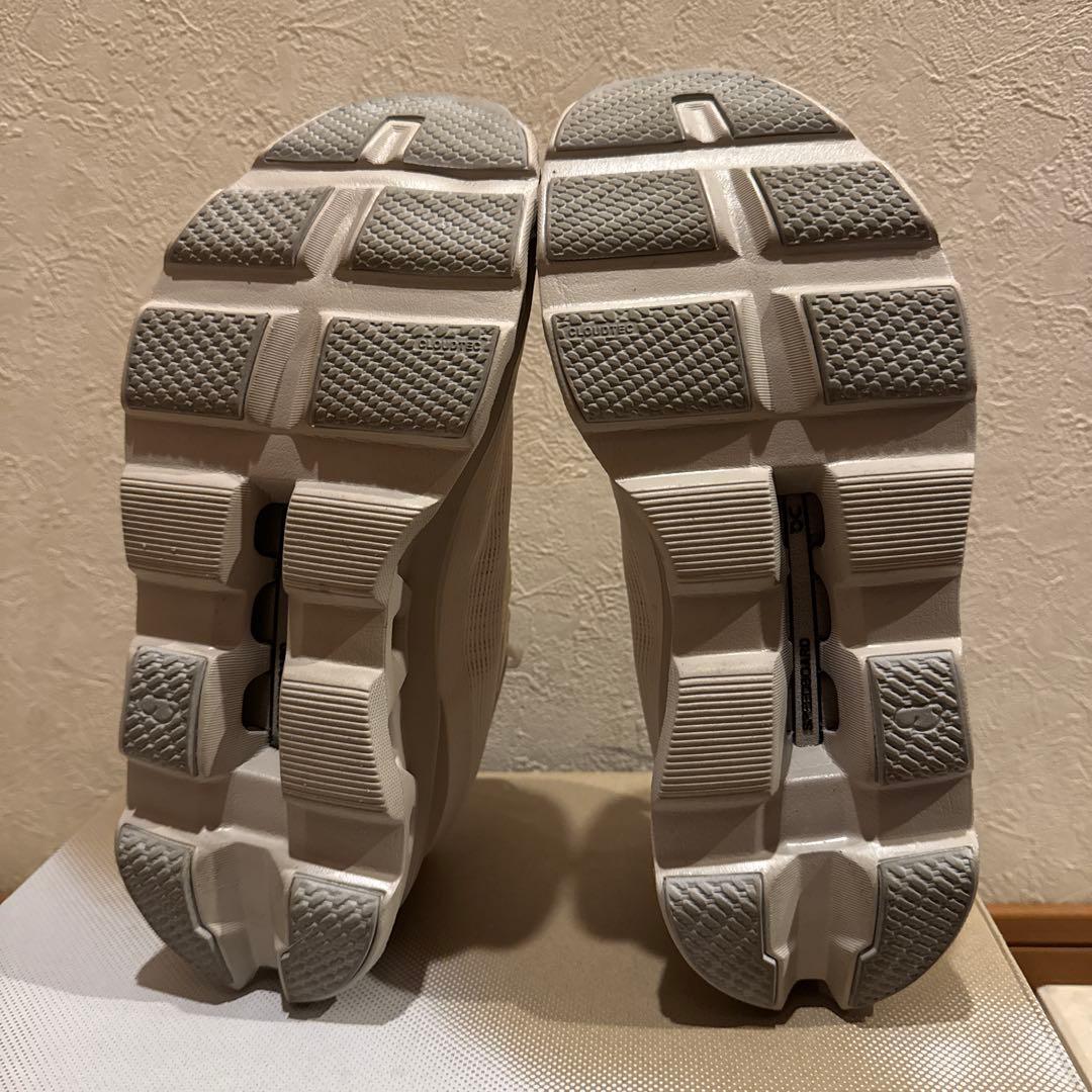 On Cloudmonster Void オン クラウドモンスター ヴォイド